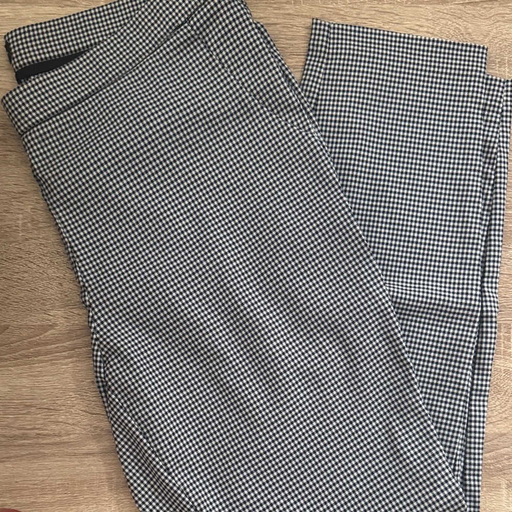 Adrienne Vittadini Pants